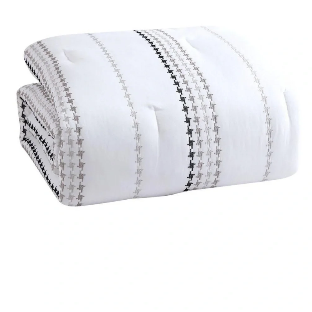 NWT Hallmart Elegant White and gray. 12 pc Bedding Set
